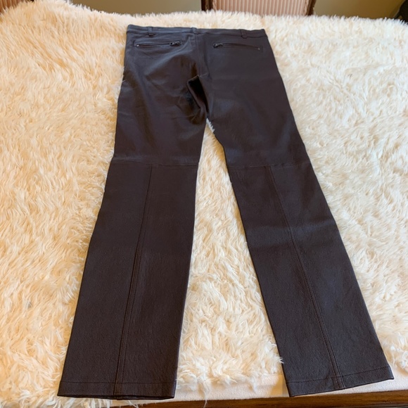 ❌SOLD❌Vince Lambskin Leather Zip Detail Leggings - Picture 8 of 8